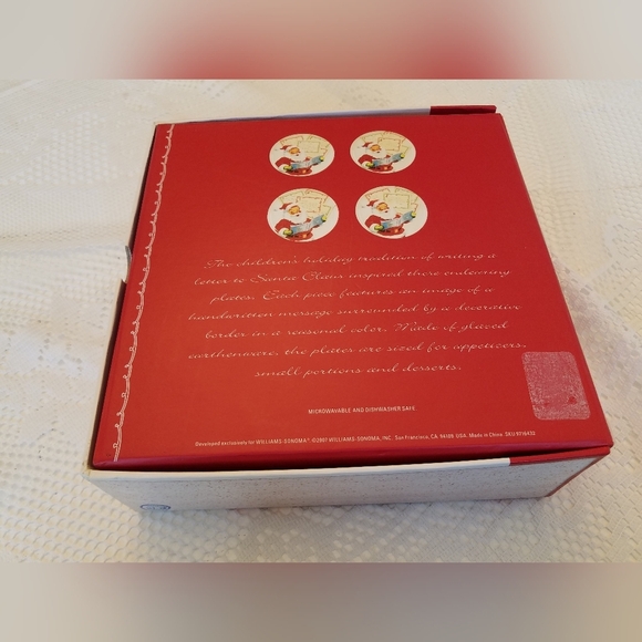 Williams Sonoma Set of 4 Dear Santa Holiday Plates in Box - Picture 2 of 8